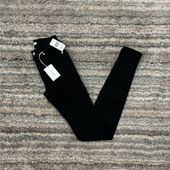 Good American Black High Rise Skinny Jeans Sz 2/26 NWT | Good American Good Legs - Picture 16 of 16